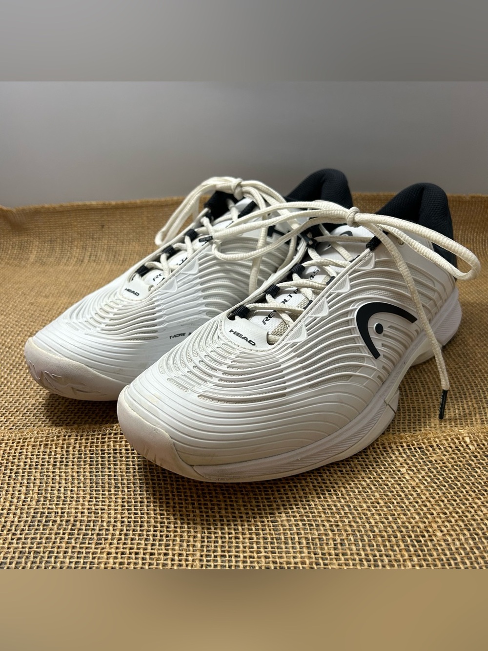 Head Revolt Pro 4.5 Tennis And Pickle Ball Shoes size 10M White Navy 273264
